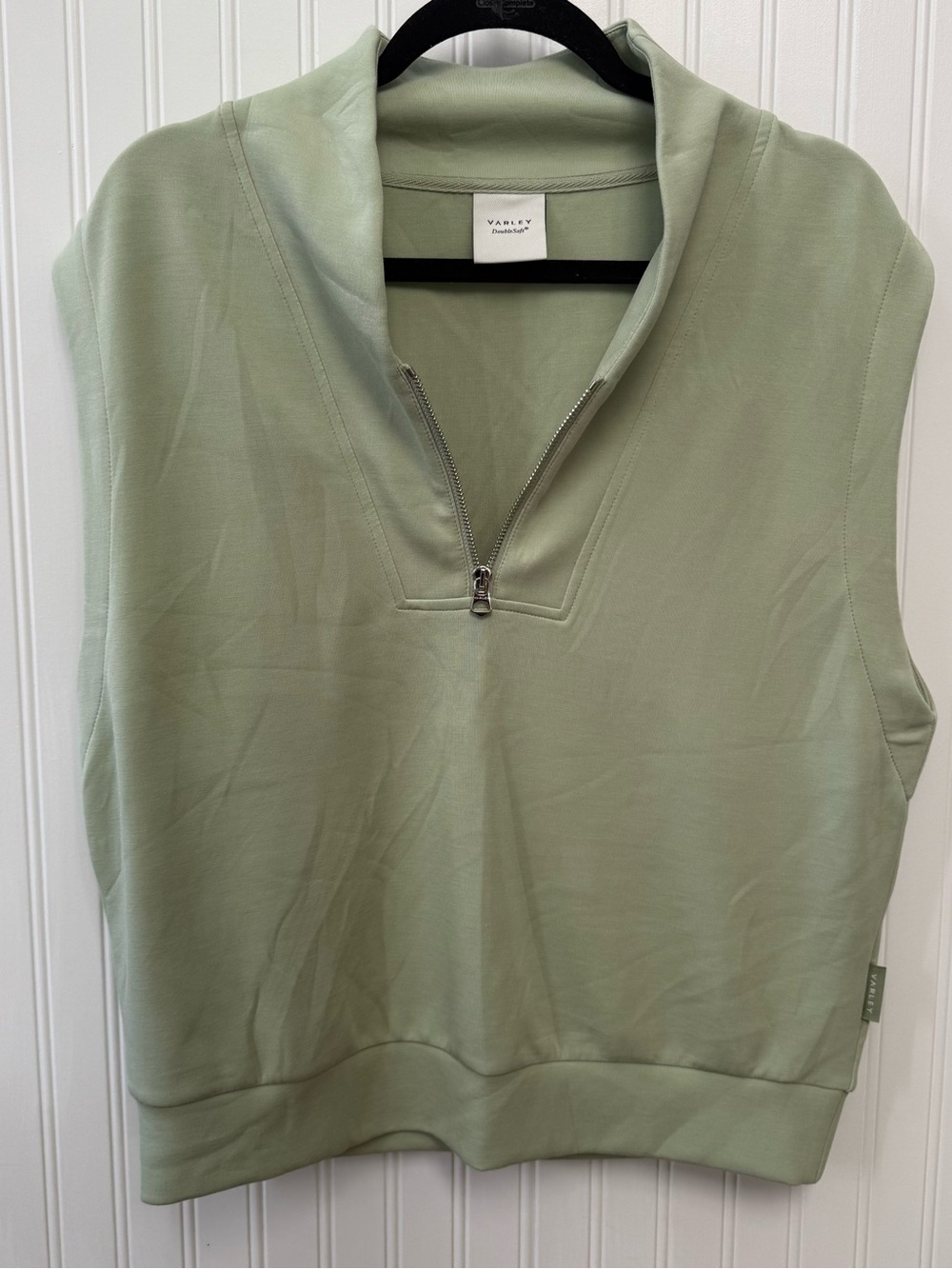Varley Sage Green Short-Sleeve Zip V-Neck Tee